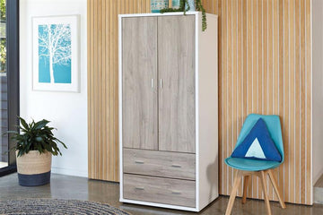 Tidy and Lavish room with one product;wardrobe