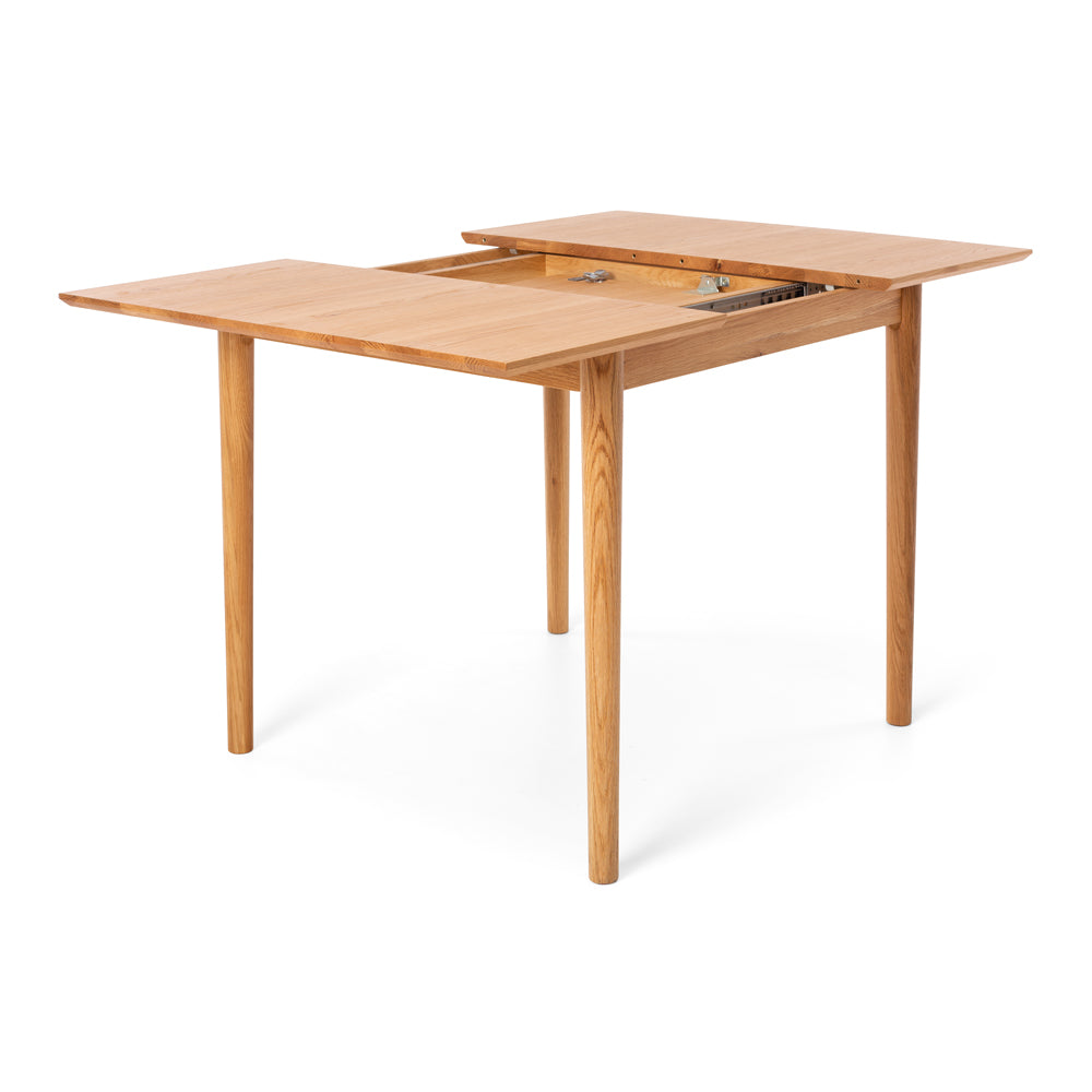 Nordik Small extension table & 4 Zurich chairs (Oak)
