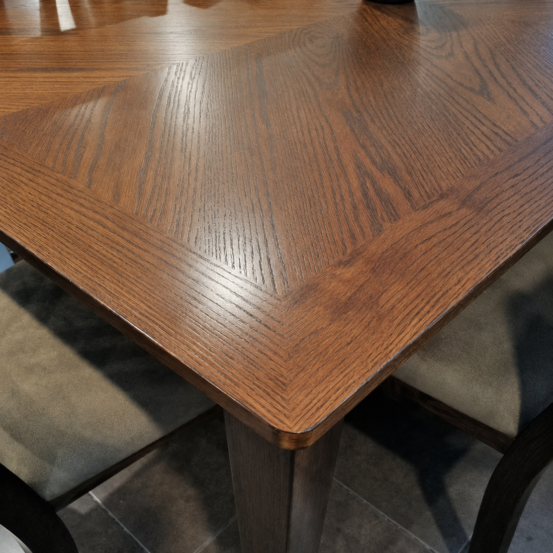Montana 1500 Table & 6 Chairs