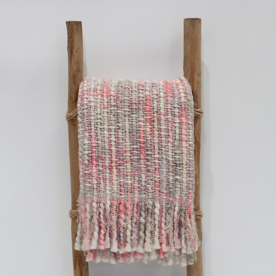 Thick/Thin Throw | Textured Acrylic Blanket 130x170cm - Blush (LeF SI25-06)