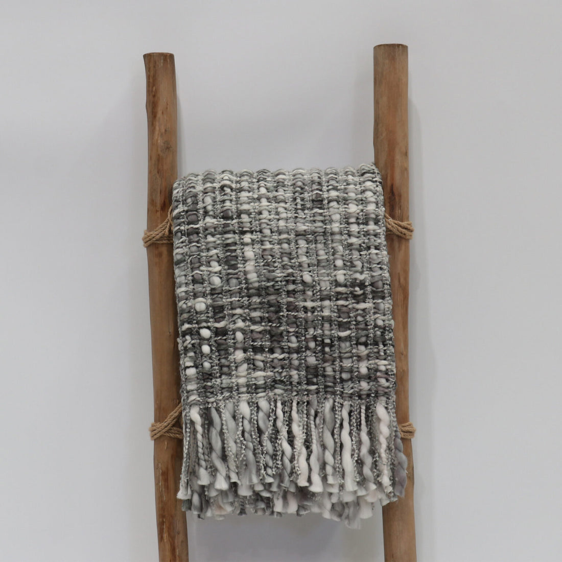 Thick/Thin Throw | Textured Acrylic Blanket 130x170cm - Neutral (LeF SI26-07 BLGY)