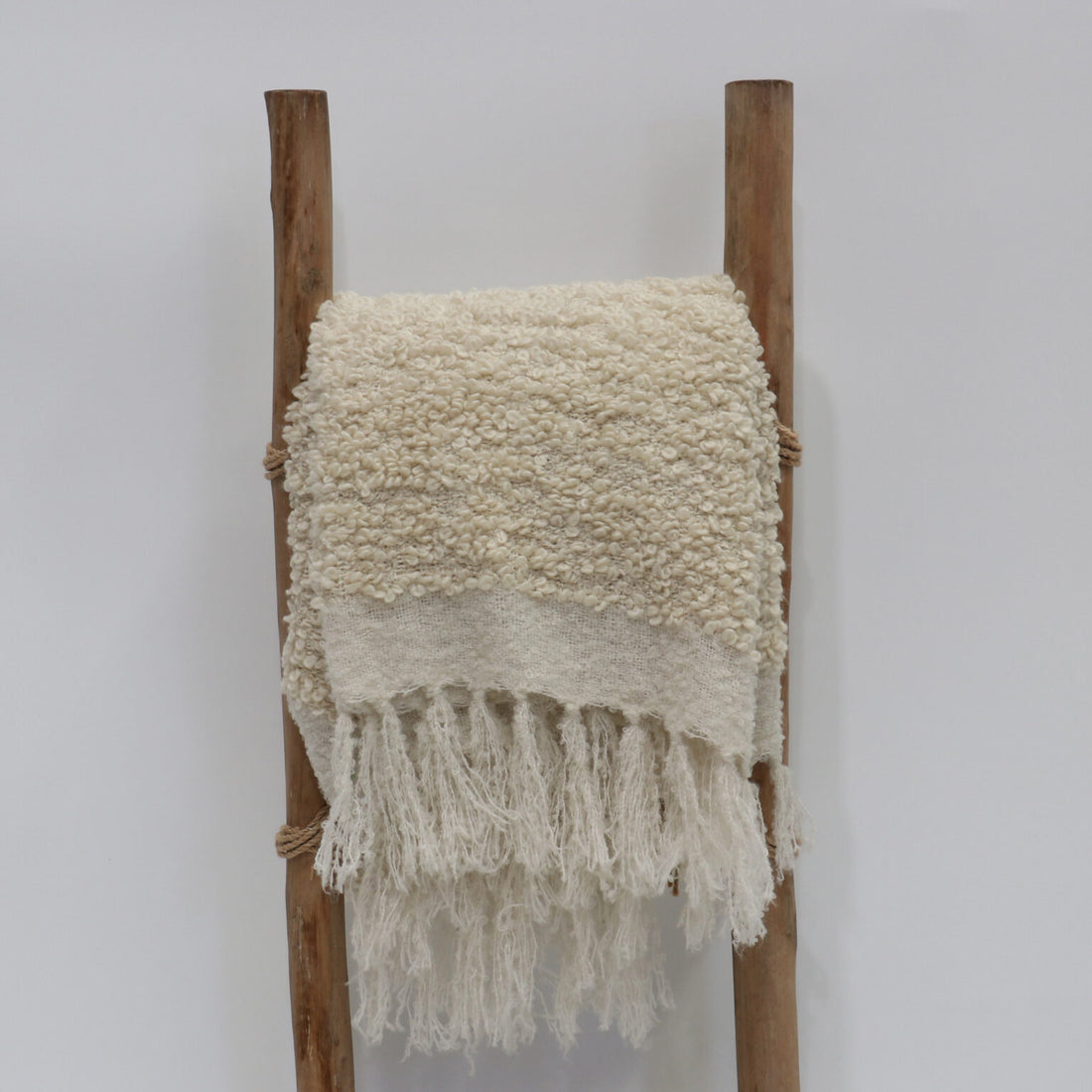 Jumbo Bouclé Throw | Textured Wool Blend Blanket 130x170cm (LeF SI26-17-IV)