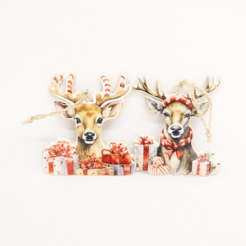 Vintage Reindeer Heads with Gifts Hangers 2 asstd