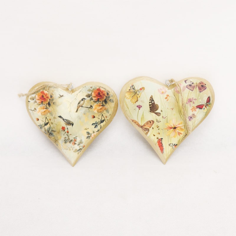 Vintage Wooden HeartHangers 2 asstd style 1