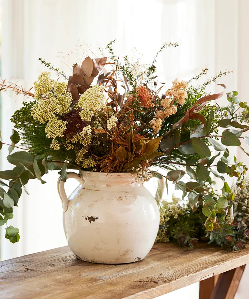 Luna Aged White Urn (SR0032) FC